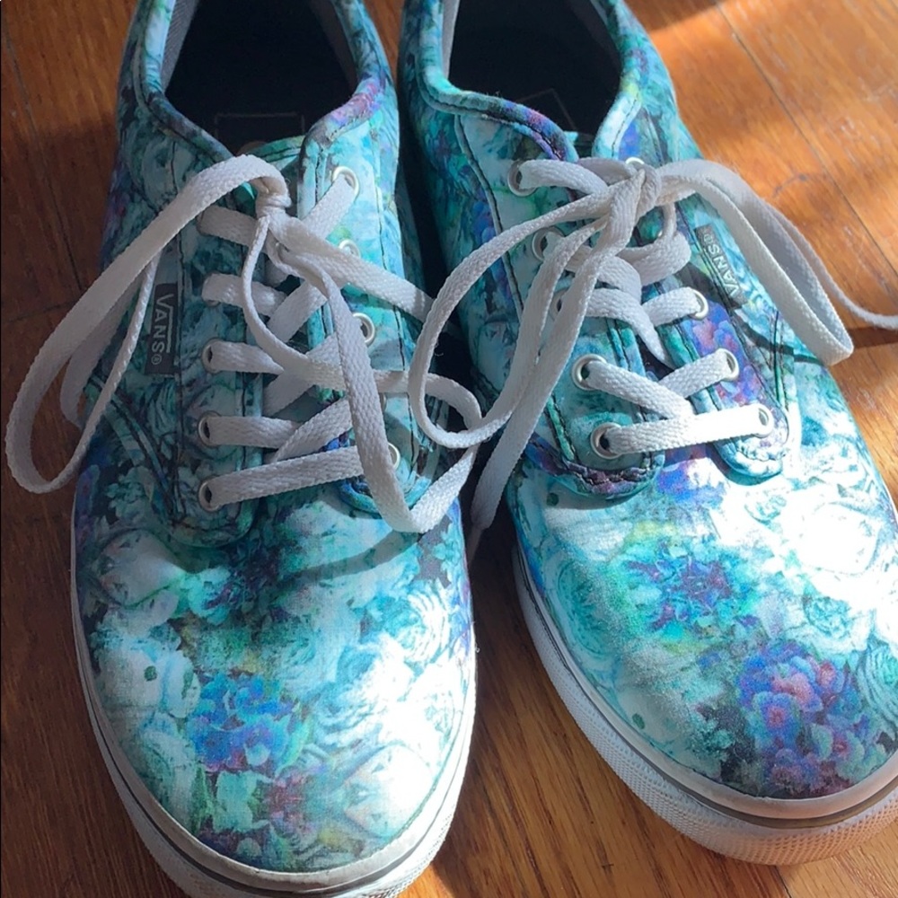 Flower Vans